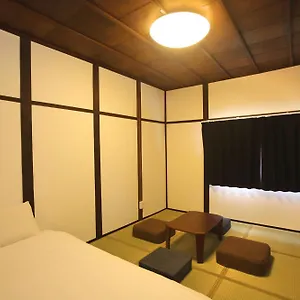 アパート Yagara Terrace House B, 大阪市